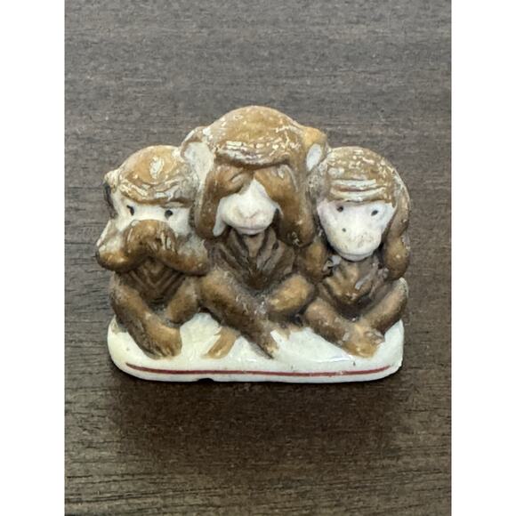 VTG Monkeys See No Evil Hear No Evil Speak No Evil Porcelain Japan Figurine RARE - Picture 1 of 11